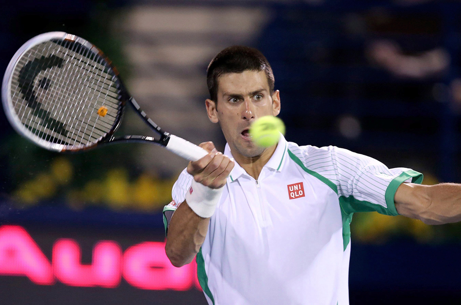 Novak Djokovic vence a Juan M. Del Potro en abierto de Dubai