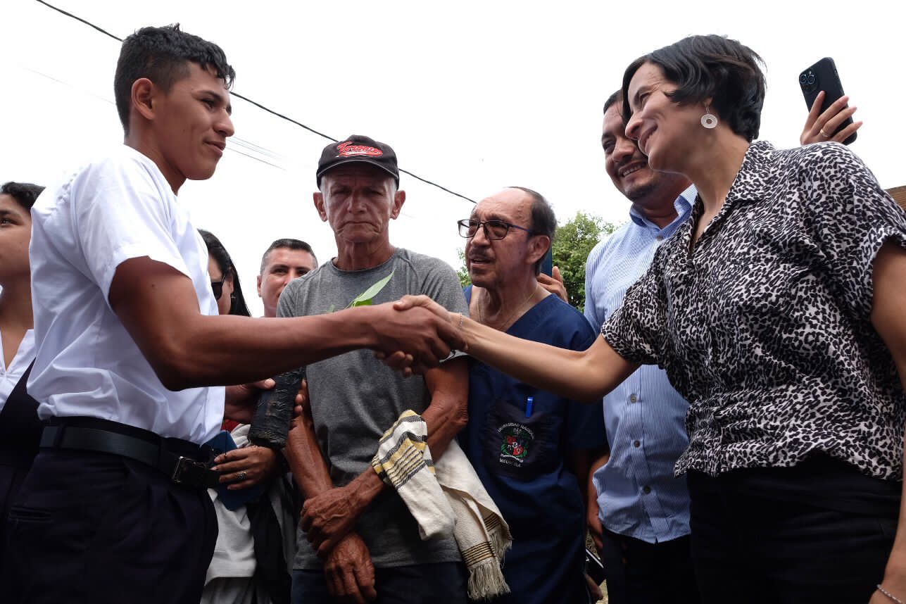 Gobierno firma primer acuerdo social para contener la deforestación en Caquetá