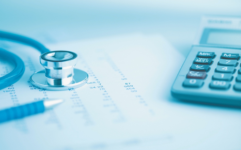 Según gremio de hospitales, las EPS, las ARL y el Estado les deben $14 billones