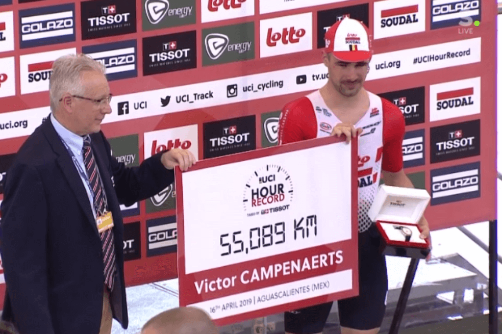 Victor Campenaerts impuso nuevo récord mundial de la hora en Aguascalientes