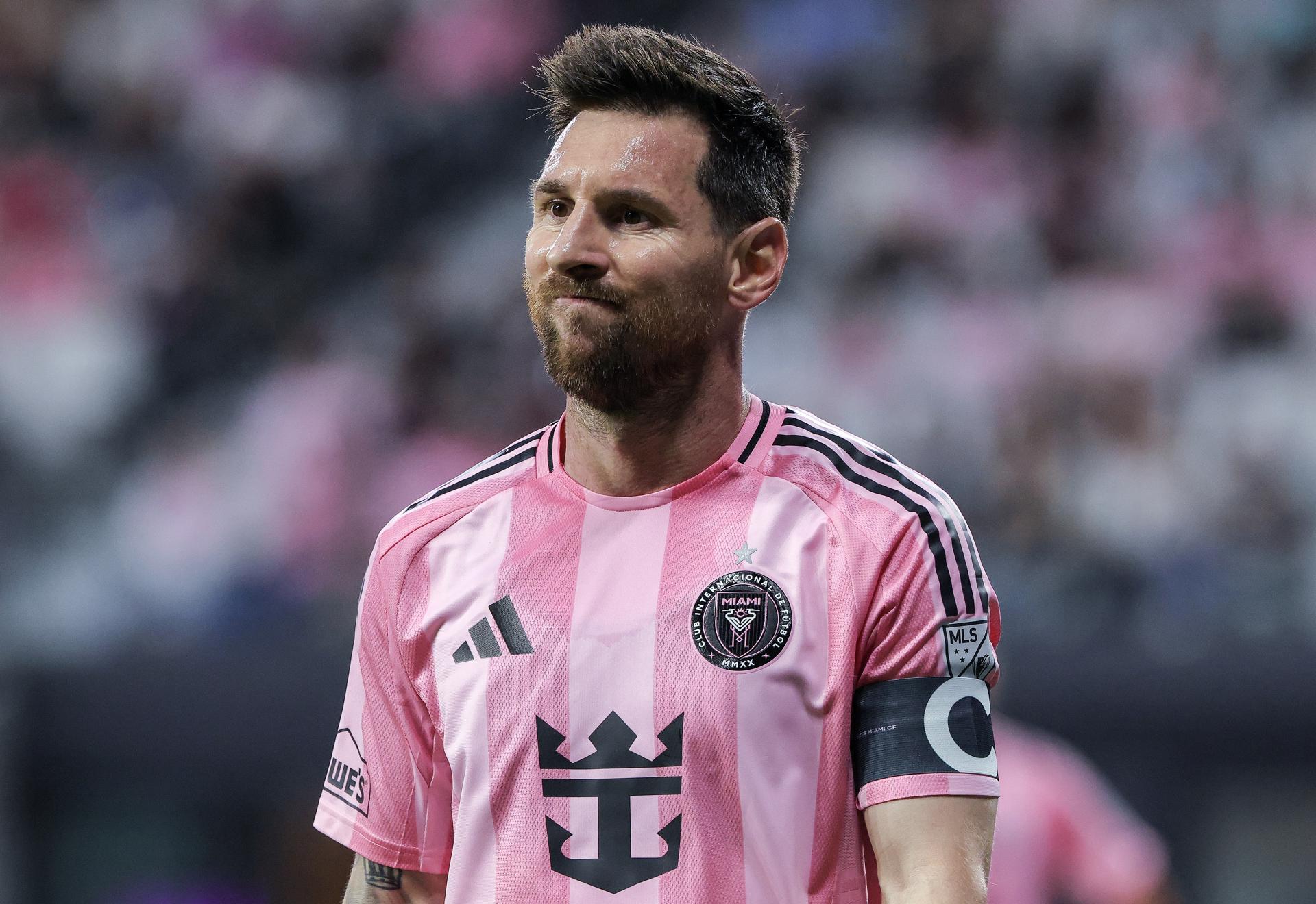 Messi salió lesionado con Inter Miami y encendió las alarmas en Argentina: lo que se sabe