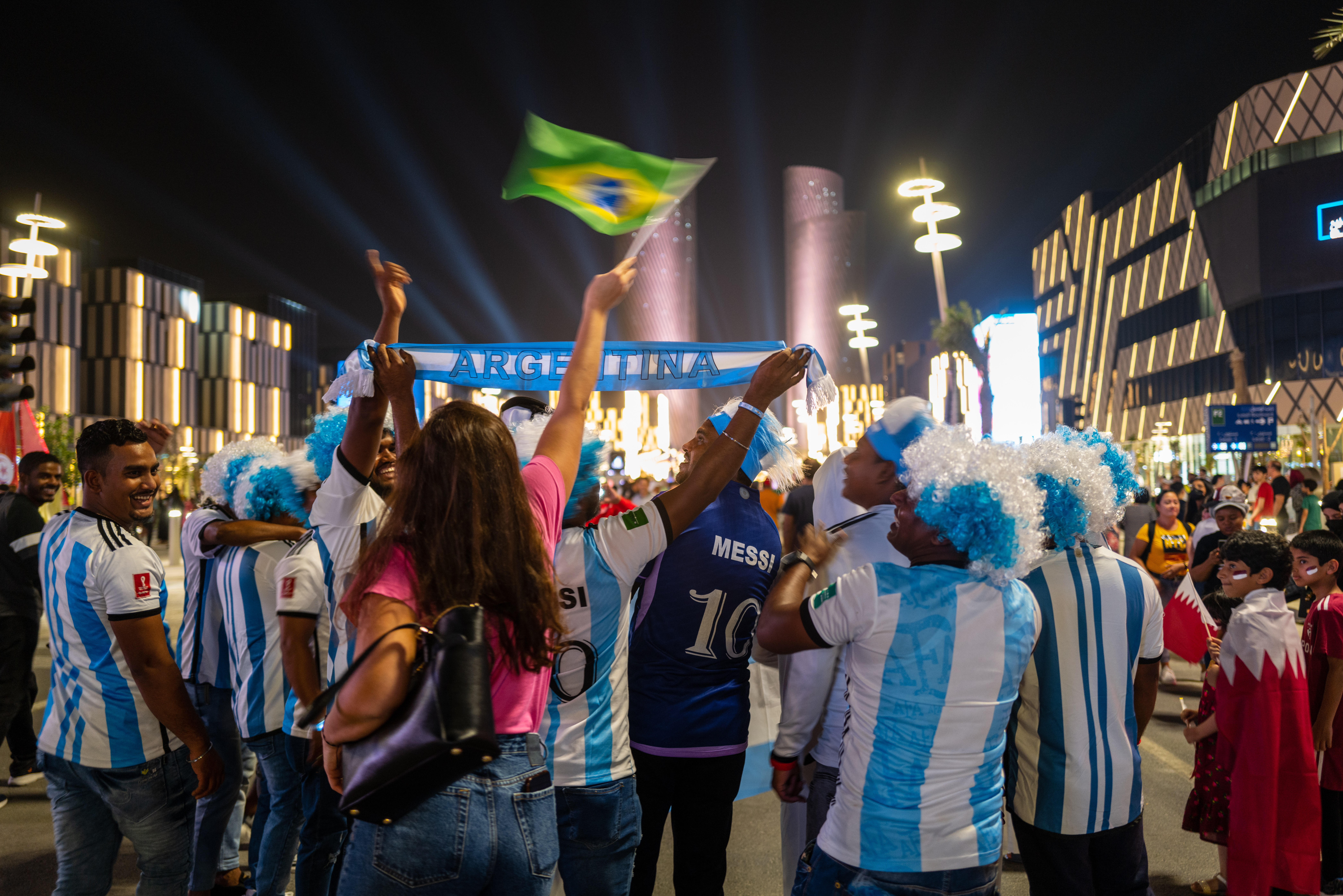 ¿Cuánto cuesta una escapada de último minuto para el mundial Catar 2022?