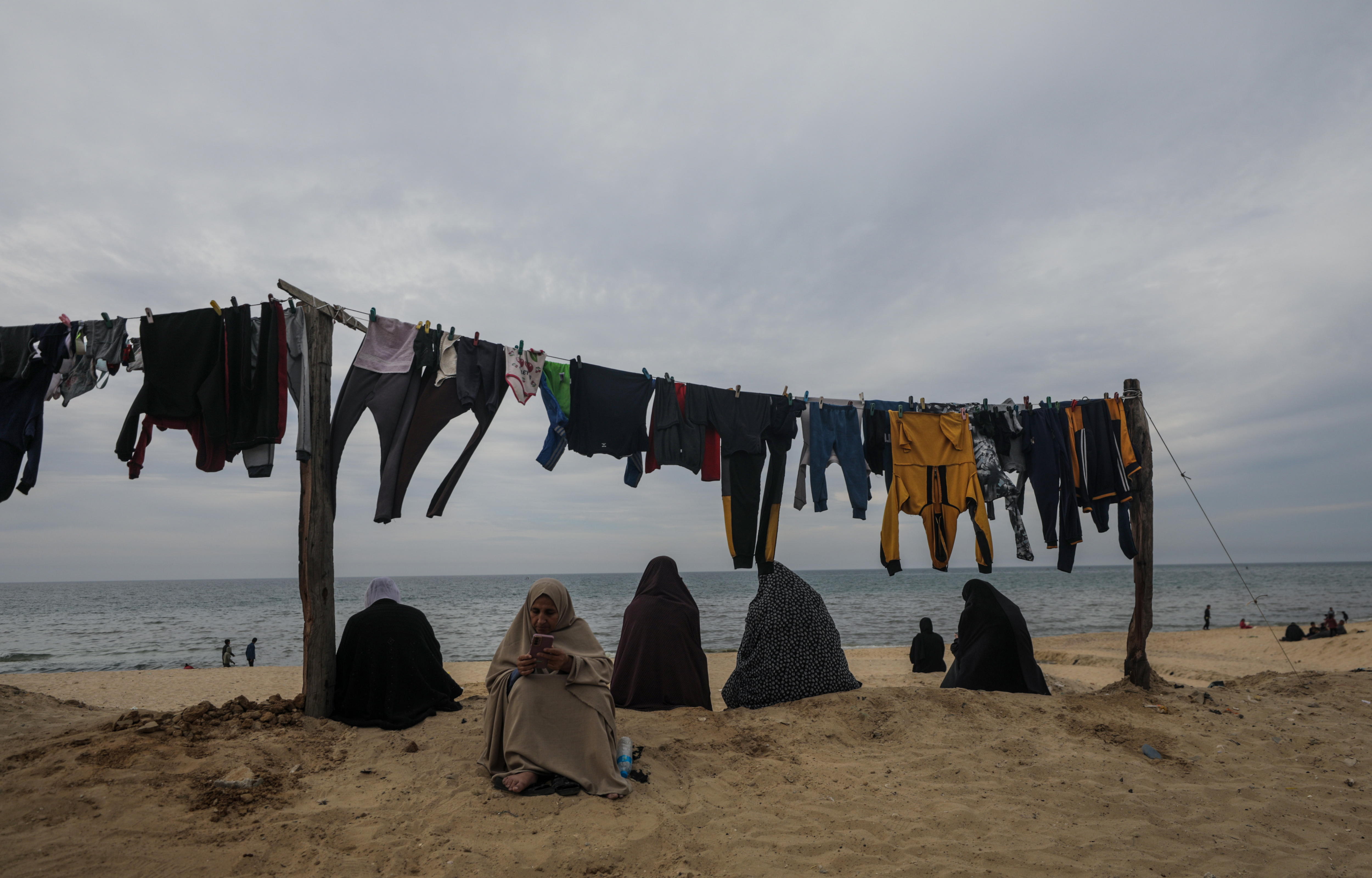 Expertas de la ONU denuncian violaciones a DD. HH. de niñas y mujeres palestinas