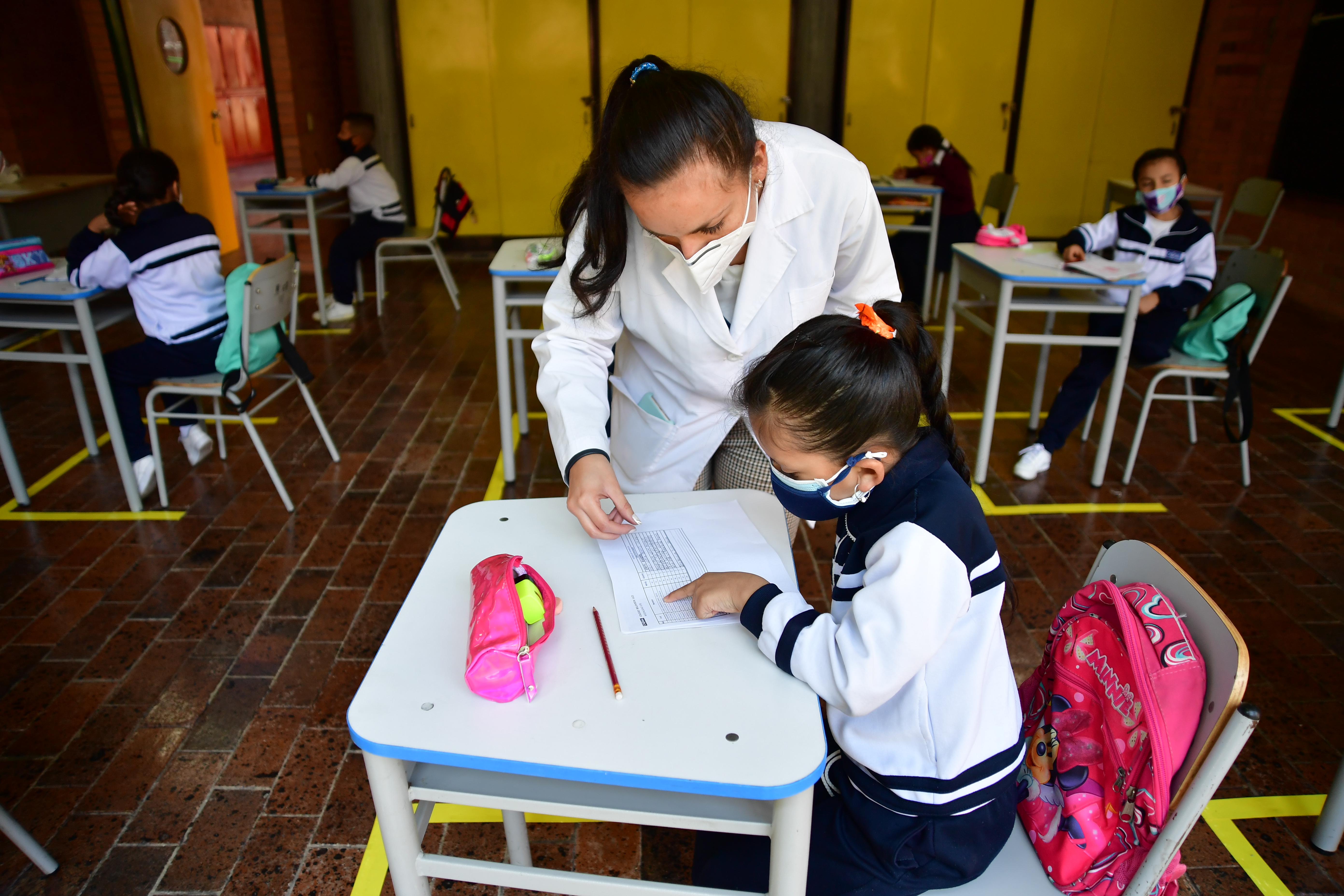 Así puede matricularse un alumno migrante en los colegios públicos de Bogotá