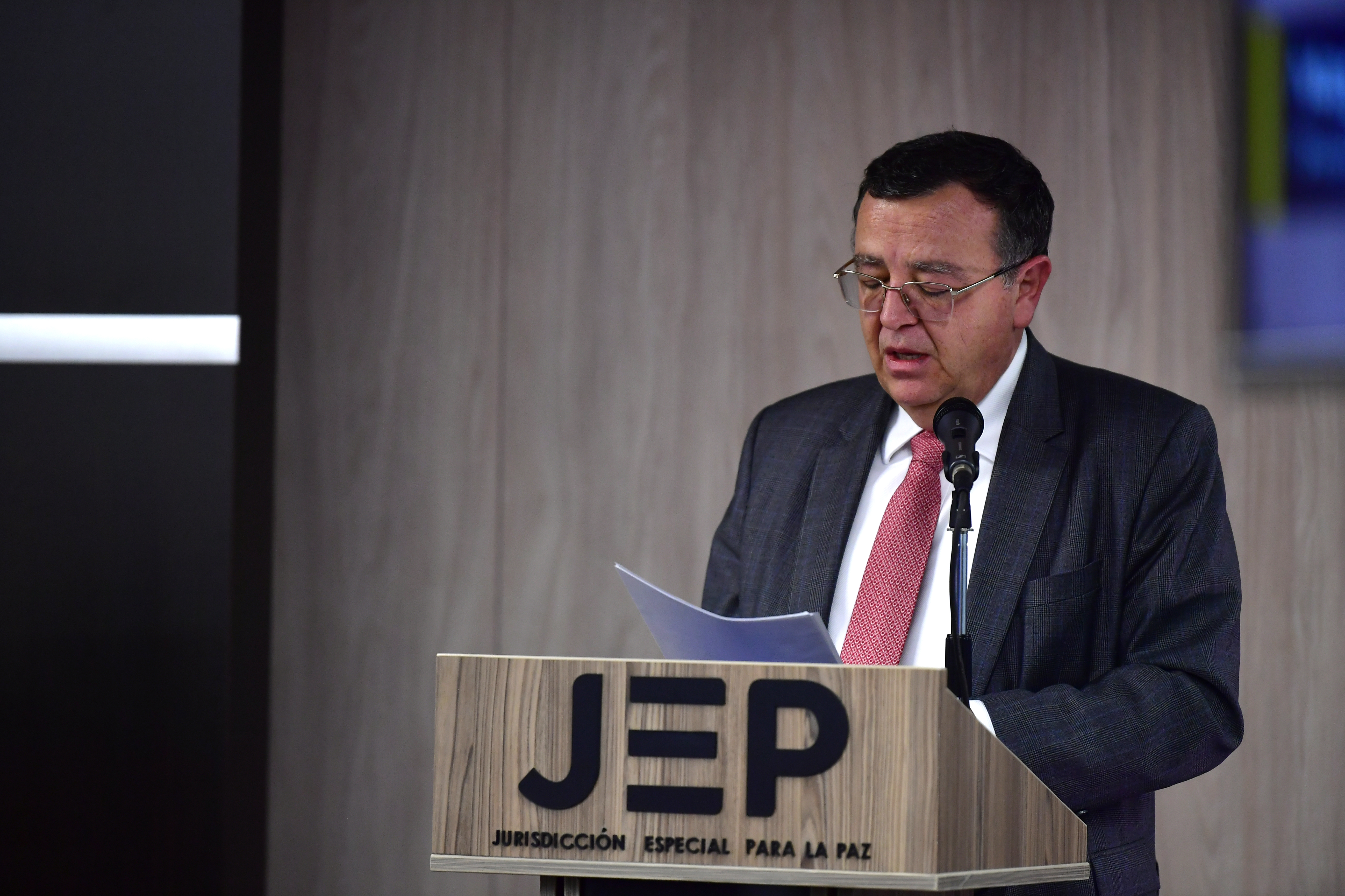 JEP pide al gobierno de De la Espriella garantizar el cumplimiento de sus sanciones