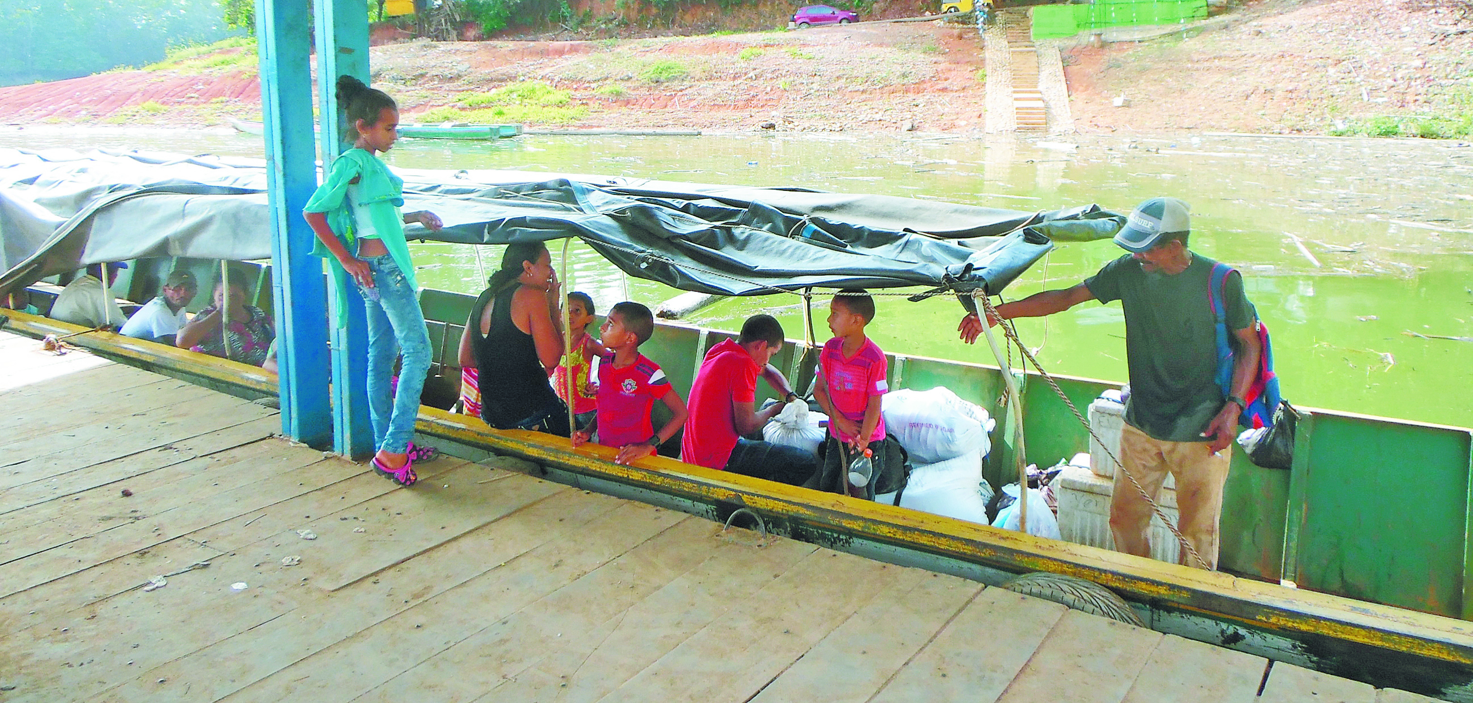 “Gallo es de  los campesinos”: primera entrega desde la zona donde se concentrarán las Farc