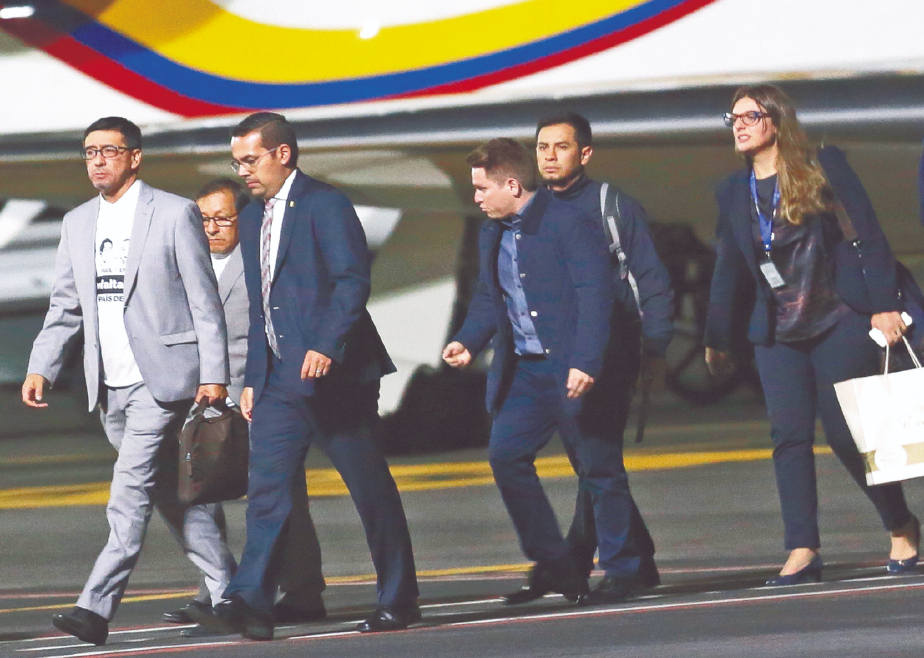 “Ojalá el presidente Santos nos reciba”: hermano de fotógrafo ecuatoriano asesinado