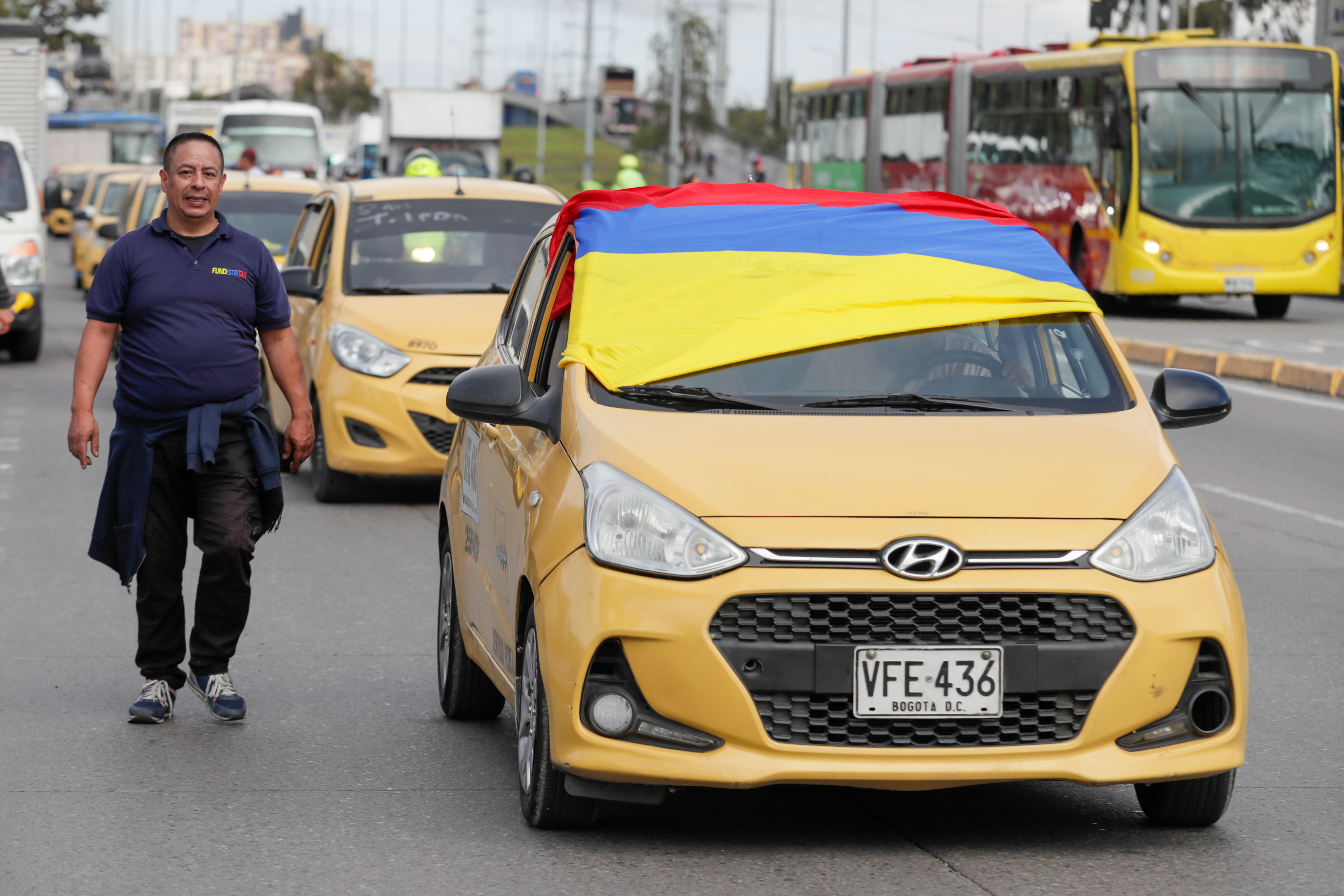 Paro de taxistas en Bogotá: gremio dice que no, “la Alcaldía ha cumplido”