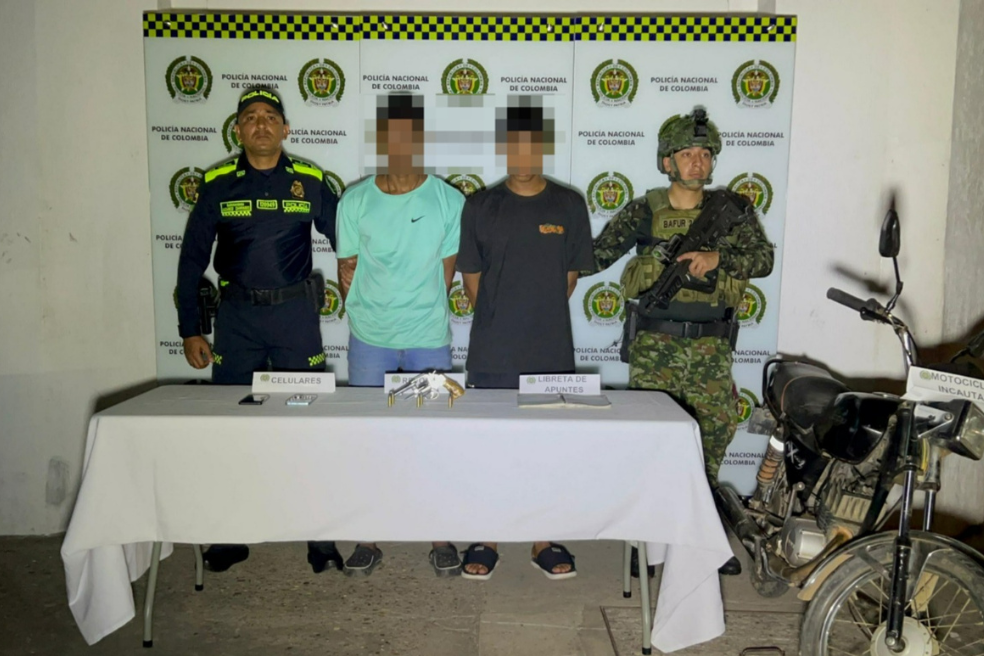 Autoridades confirman la captura de dos presuntos integrantes del Clan del Golfo y uno del Eln