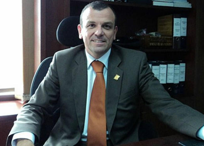 Padaui se va del Congreso para aspirar a la Gobernación de Bolívar