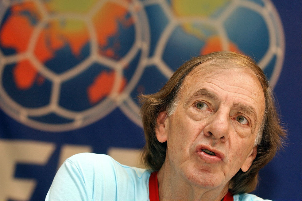 Menotti recuerda a Pelé como “el más grande todos”