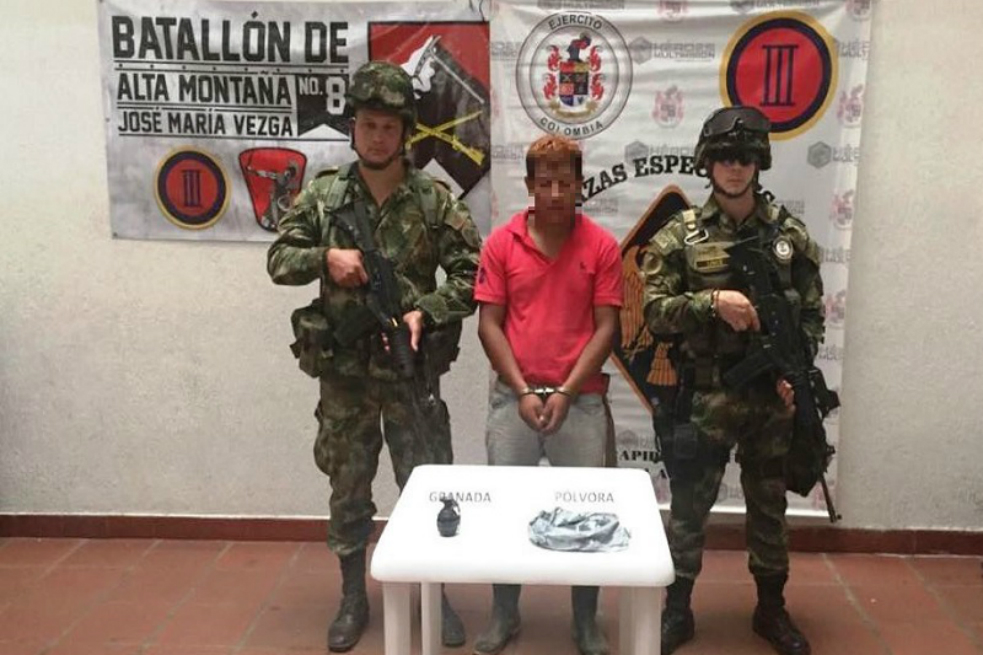 Ejército encuentra con cambio de look a hombre que buscaban en el Cauca