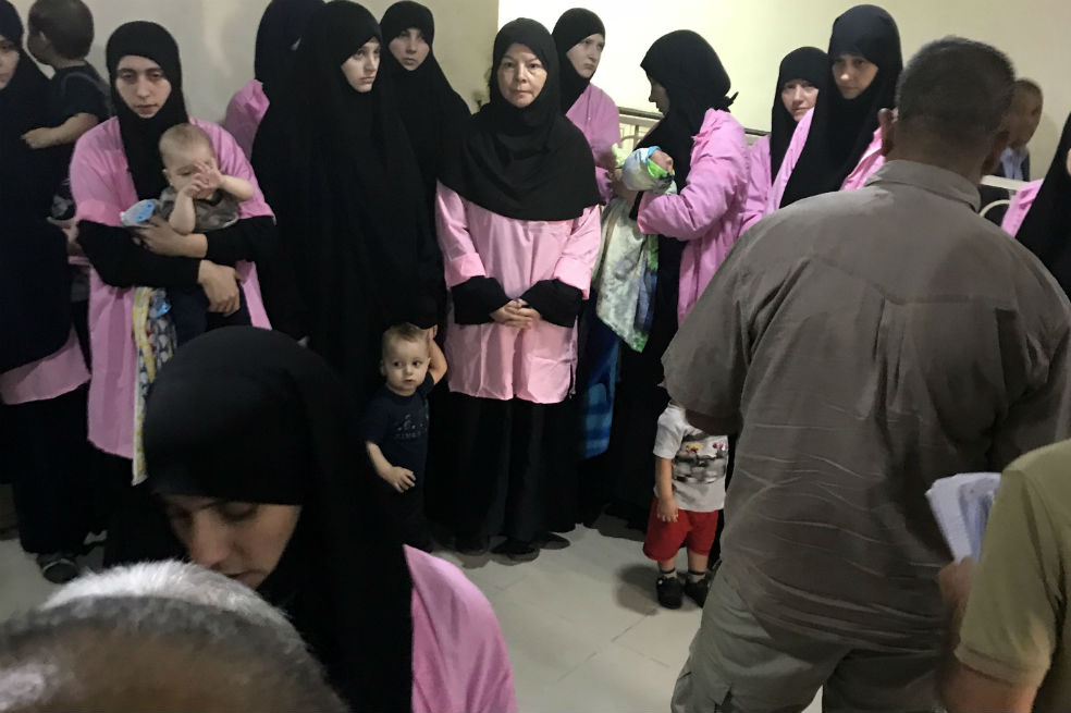 Abuelos en Francia buscan rescatar a sus nietos del terrorismo en Irak y Siria