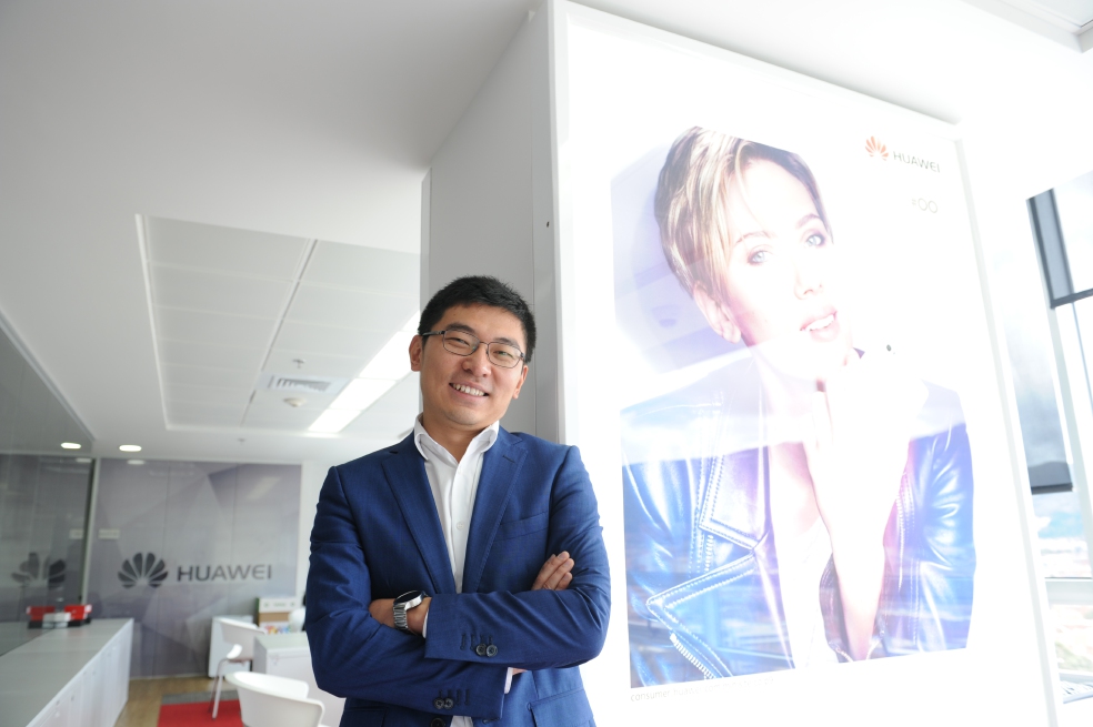 Huawei redujo sus ganancias para aumentar los clientes