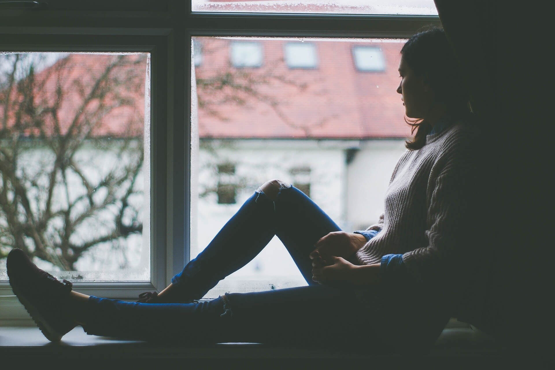 Los síntomas de la depresión se pueden experimentar de manera diferente entre hombres, mujeres y niños..