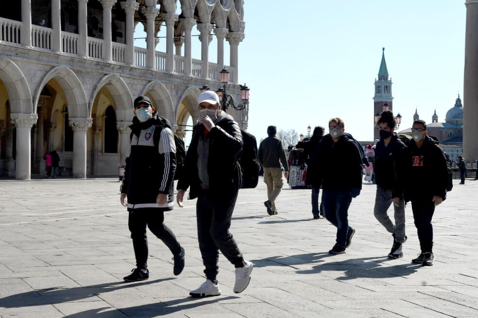 Italia aísla a más de 15 millones de personas para frenar el coronavirus