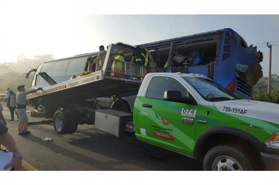 Al menos 12 muertos y seis heridos por grave accidente vial en Veracruz, México