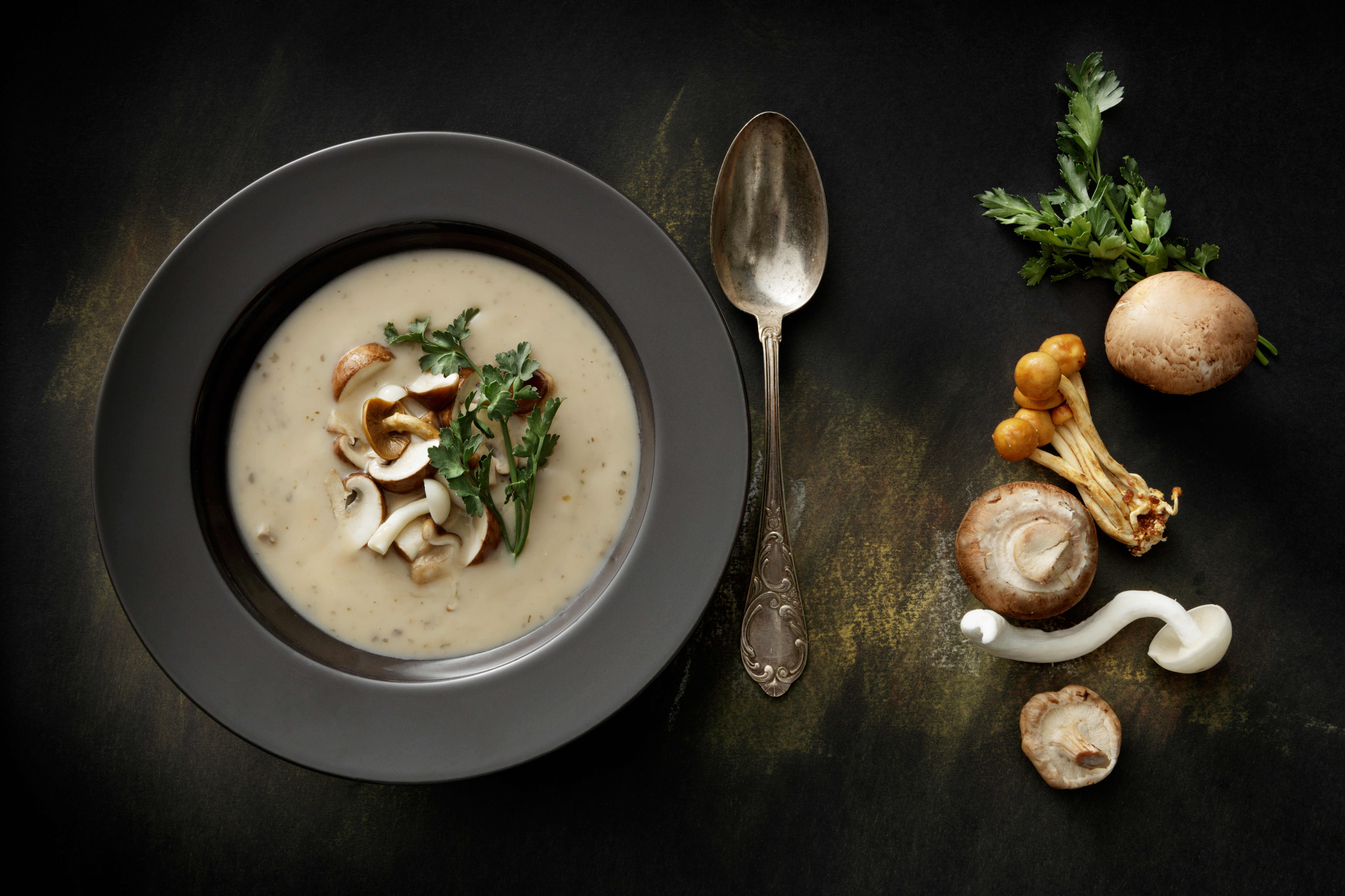 ¡Fácil y deliciosa! Así se prepara una buena crema de champiñones