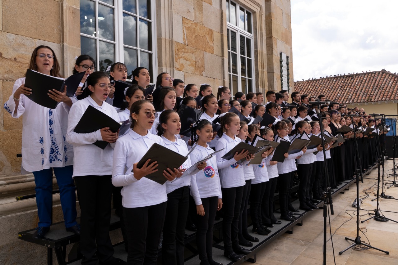 Coro infantil.