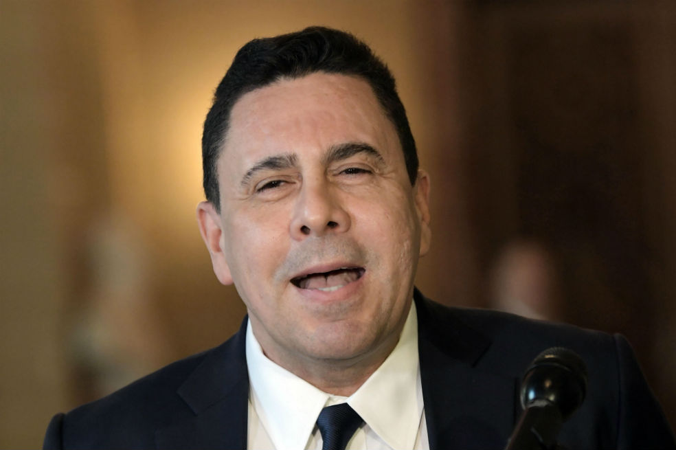 Venezuela reconoce crisis pero acusa a la OEA de buscar "intervención"