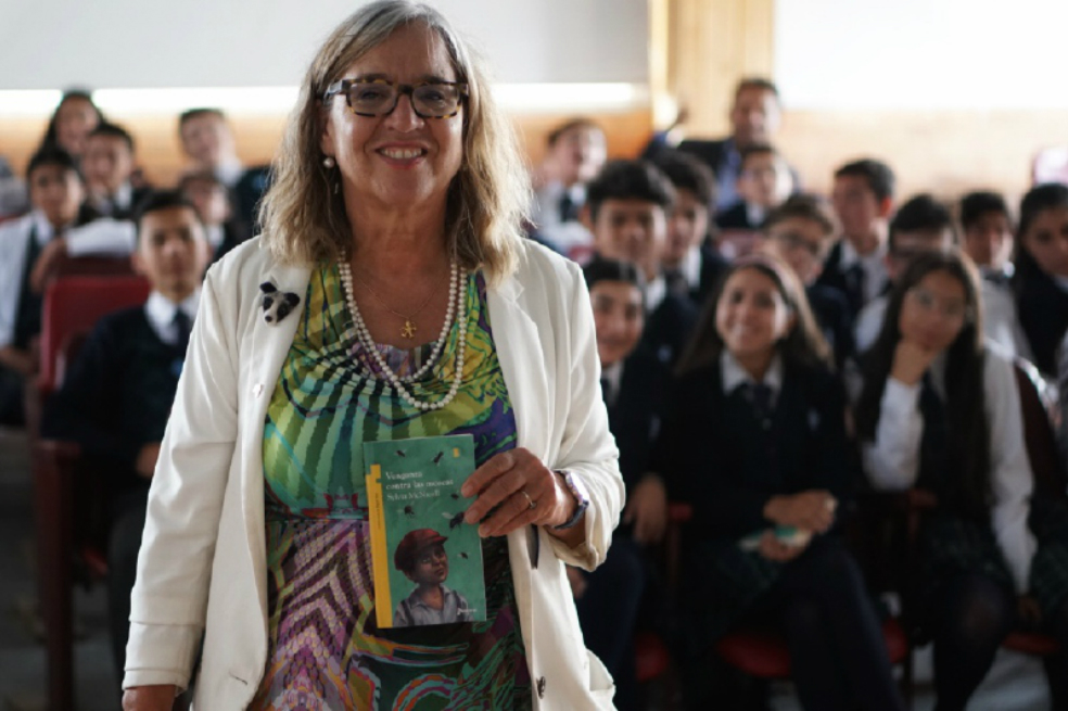 Sylvia McNicoll: “La literatura ayuda mucho a la empatía”