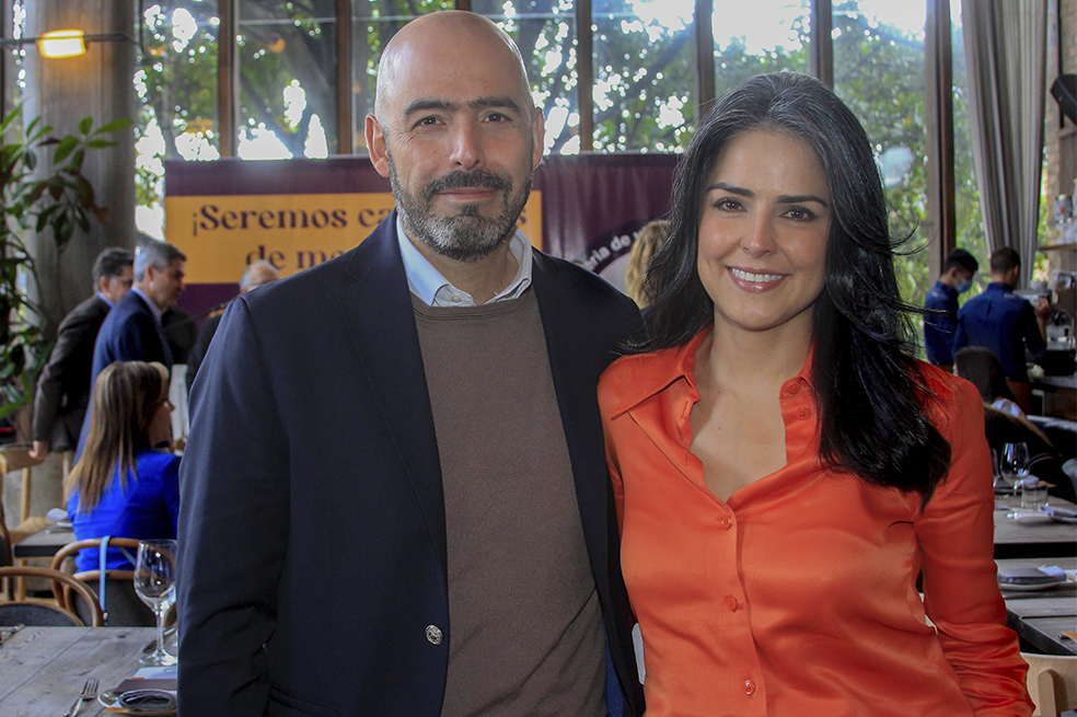 JORGE BEDOYA Y CLAUDIA PALACIOS expovinos 2022
