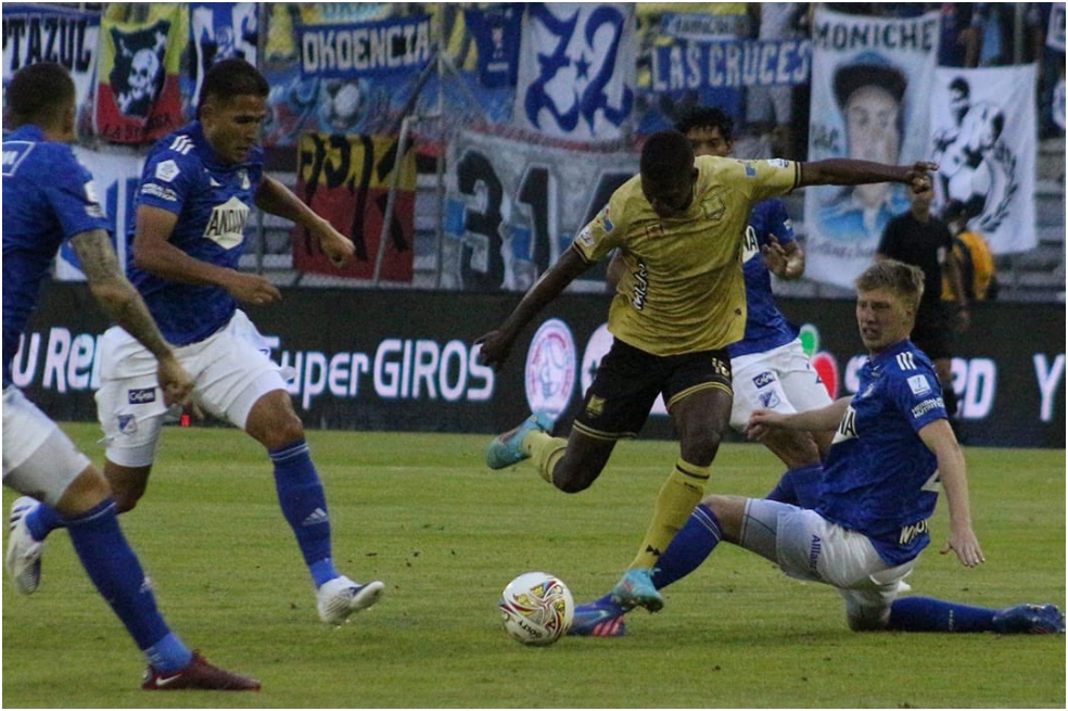Millonarios sufrió, pero sumó en su visita a Águilas