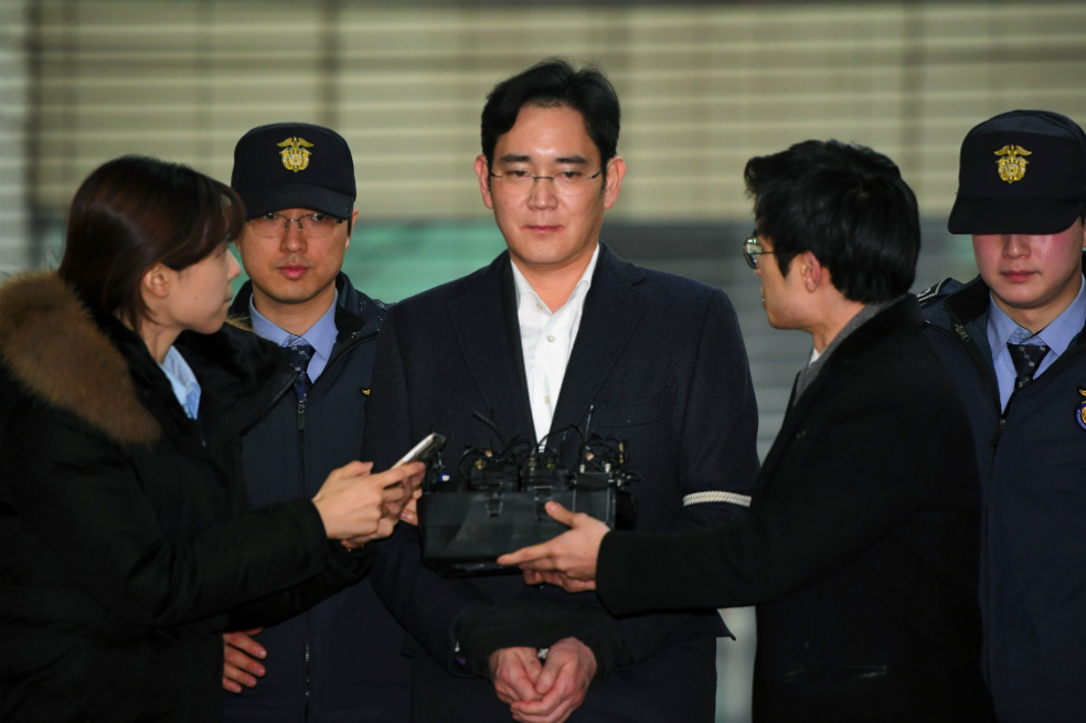 Arranca proceso contra vicepresidente de Samsung