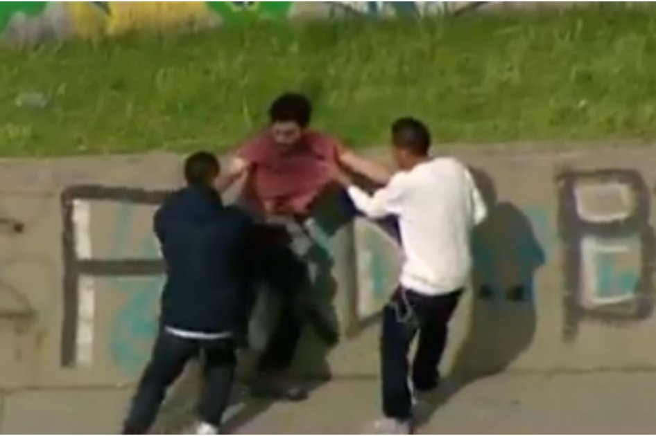 Con armas blancas, los delincuentes intimidaban a estudiantes y turistas que frecuentaban la zona.