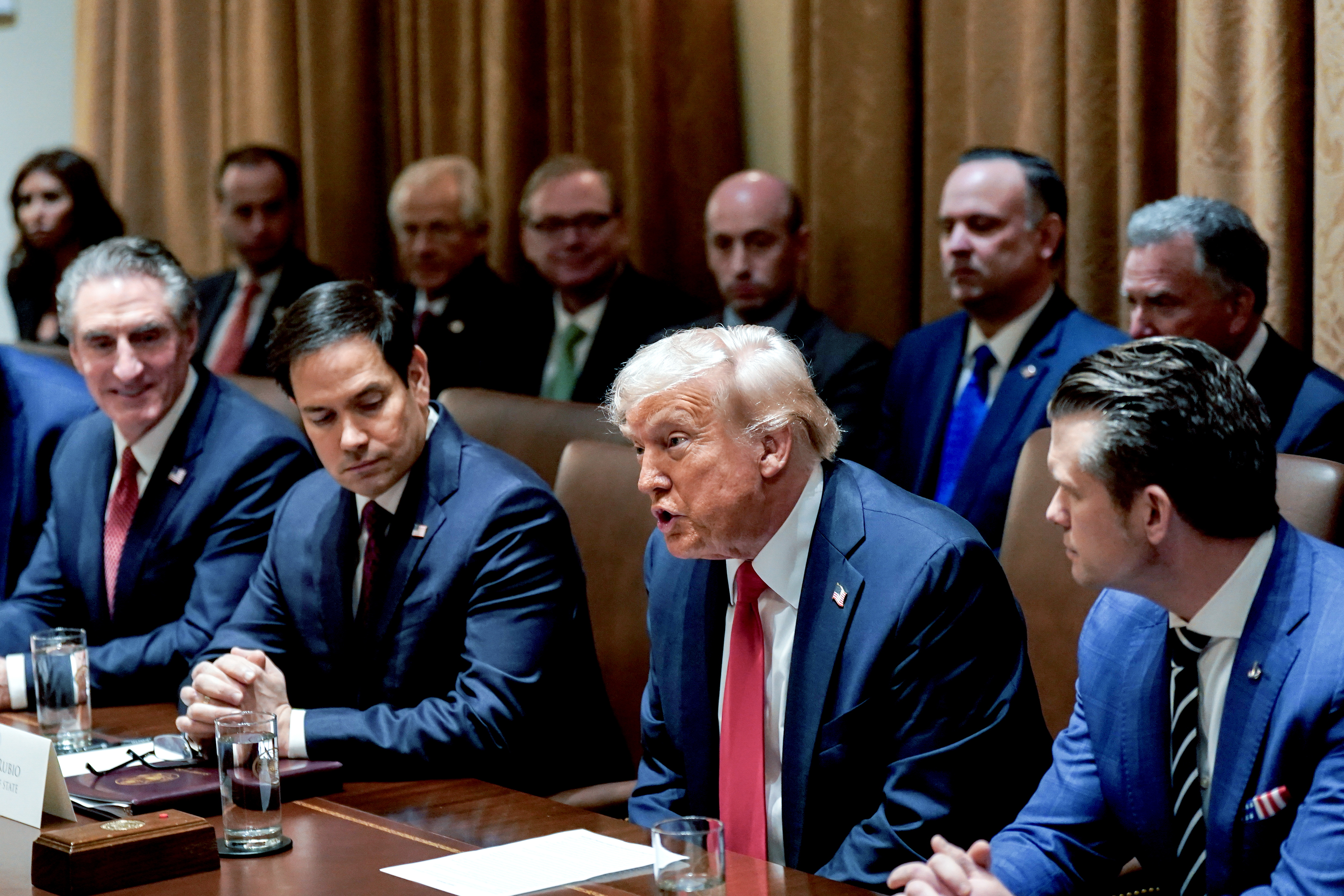 “La UE se formó para ‘joder’ a EE. UU.”: Trump planea ponerles aranceles del 25 %