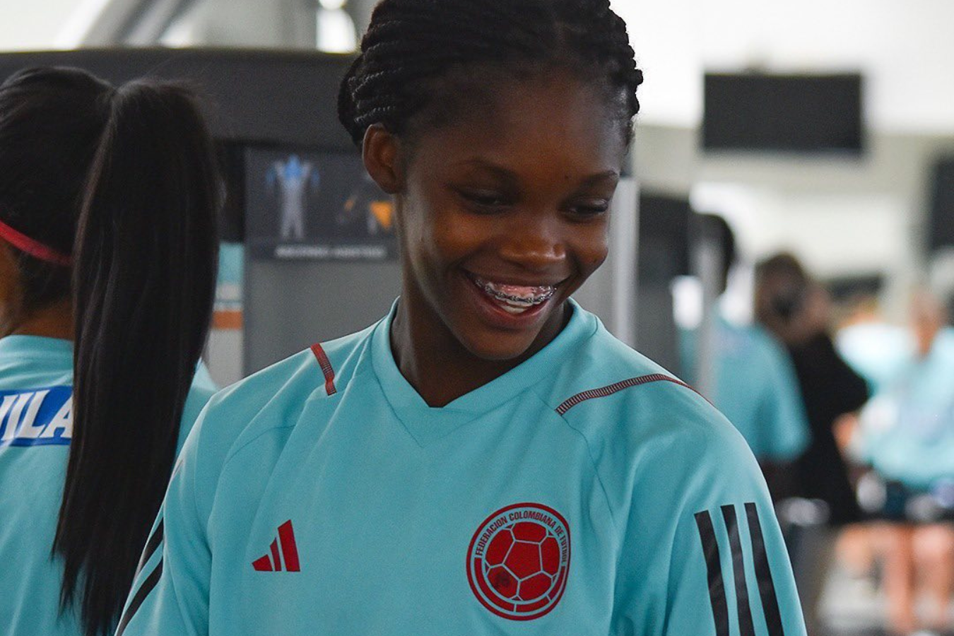 Linda Caicedo, primera embajadora de la Juventud Resiliente