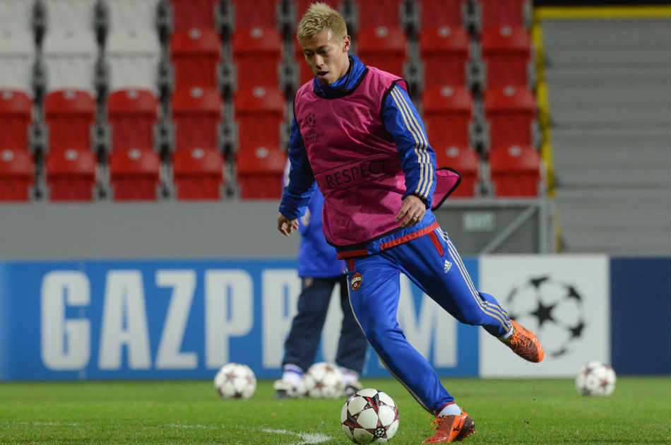 AC Milán anuncia el fichaje del japonés Keisuke Honda