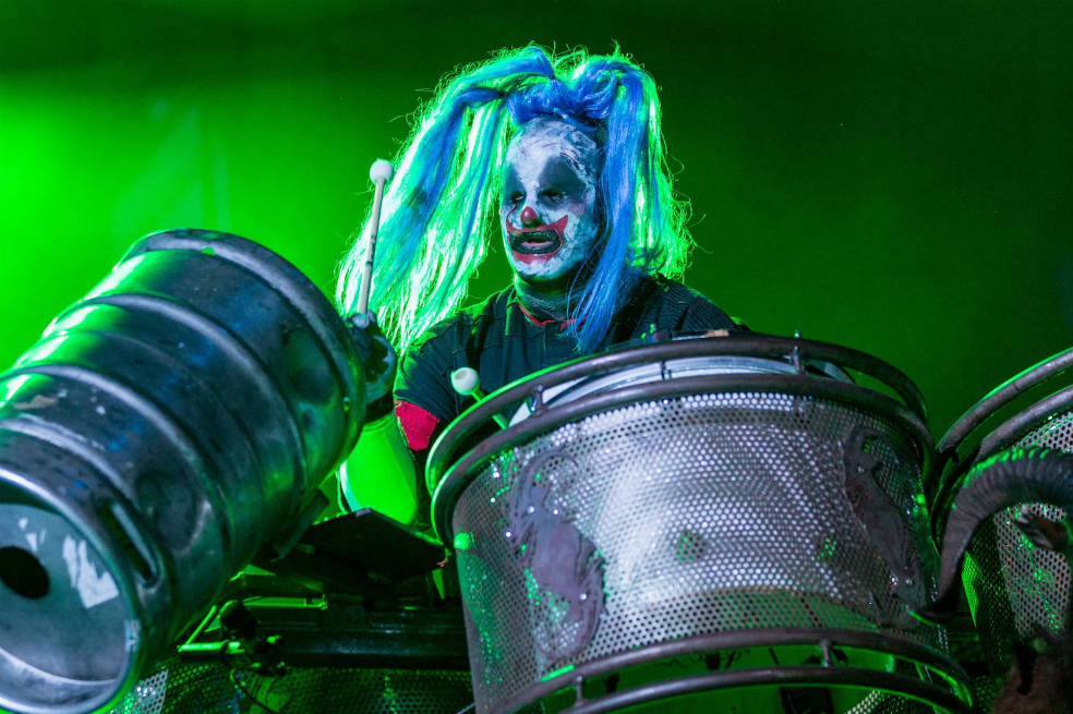 Slipknot, un circo “metalero” en pantalla grande