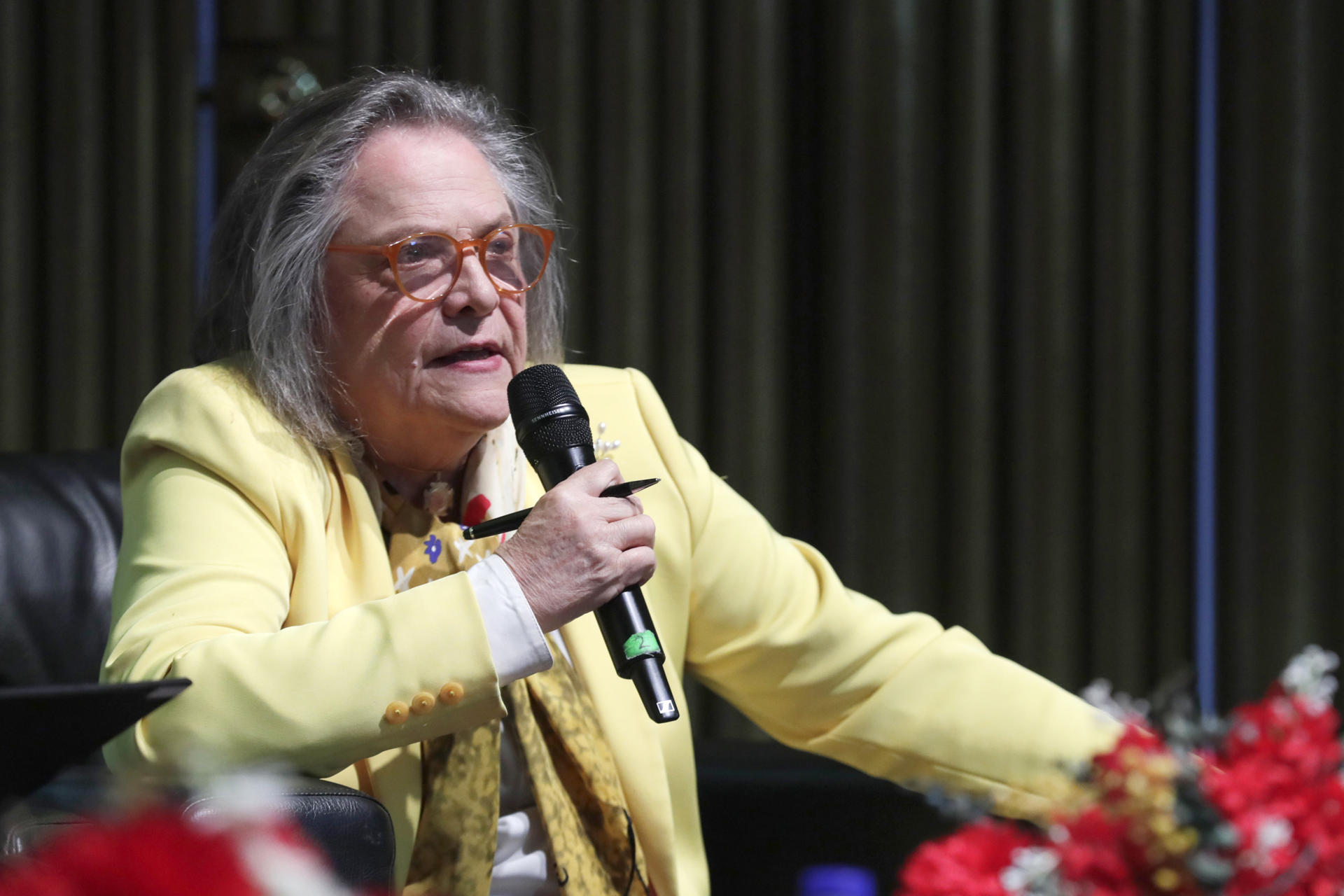 Se cocina retiro de Clara López de la contienda presidencial: ¿habrá alianza con Cepeda?