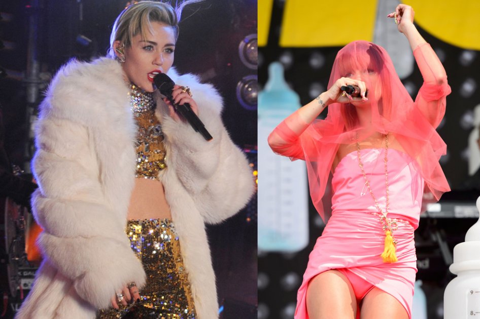 Las cantantes Miley Cyrus y Lily Allen.