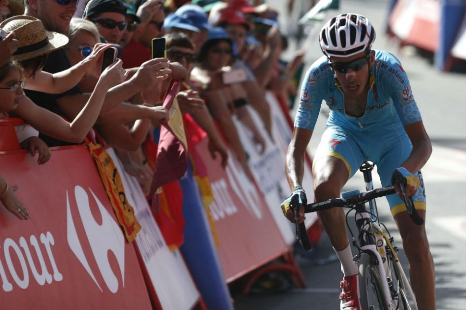 El Astana domina la prueba reina; Nairo pierde tiempo en la Vuelta
