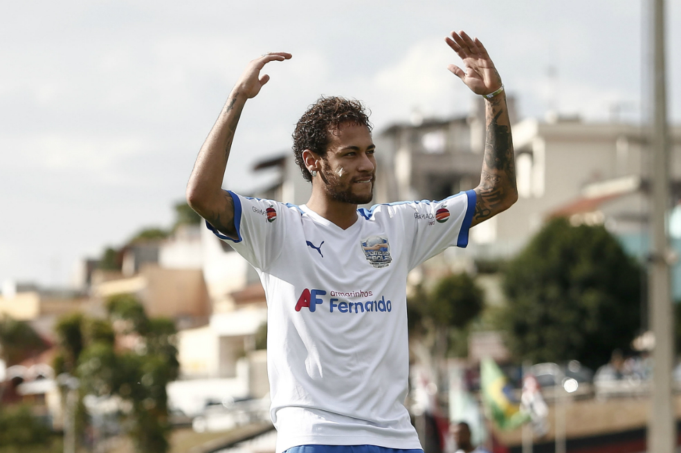 Así celebró Neymar la Navidad