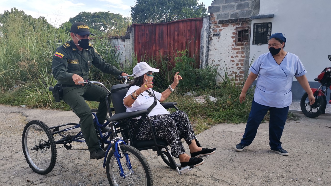 "Polisilla", el invento del intendente Márquez.
