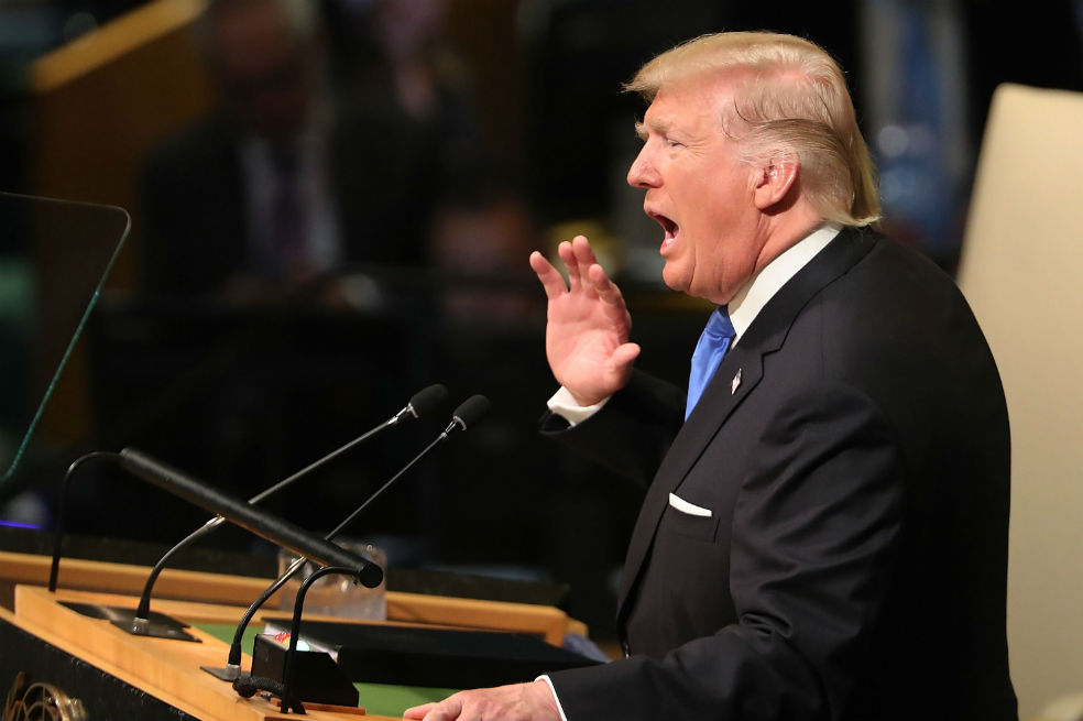 Ahora Trump protege a acusados por abuso sexual