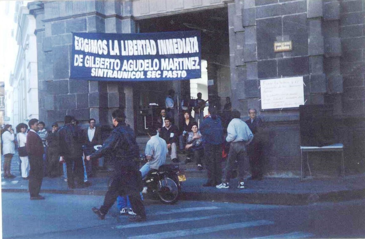 Protestas por la desaparición de Gilberto Agudelo.Cortesía Escuela Nacional Sindical“Uno puede ver que la persecución contra Sintrunicol ha sido sistemática, ha afectado a muchas de sus directivas a nivel nacional y estas experiencias que se recogen en el libro terminan siendo el reflejo de eso de lo que de pronto sus directivas también han padecido”, dice Colorado.