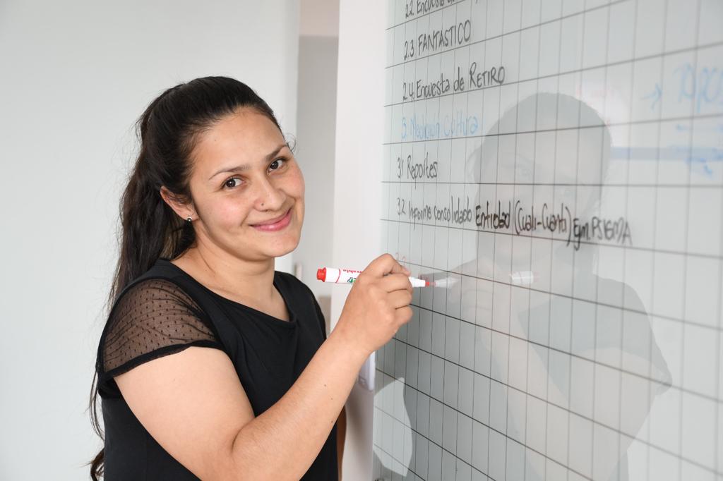 Abren inscripciones para créditos condonables  para empleados del Distrito y sus hijos