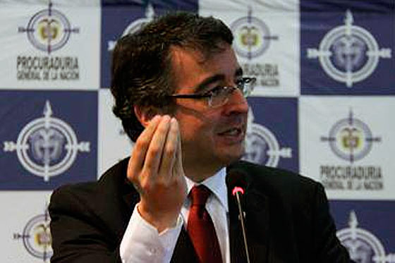 Piden investigar a Supersalud por presunto aumento salarial en un 43%