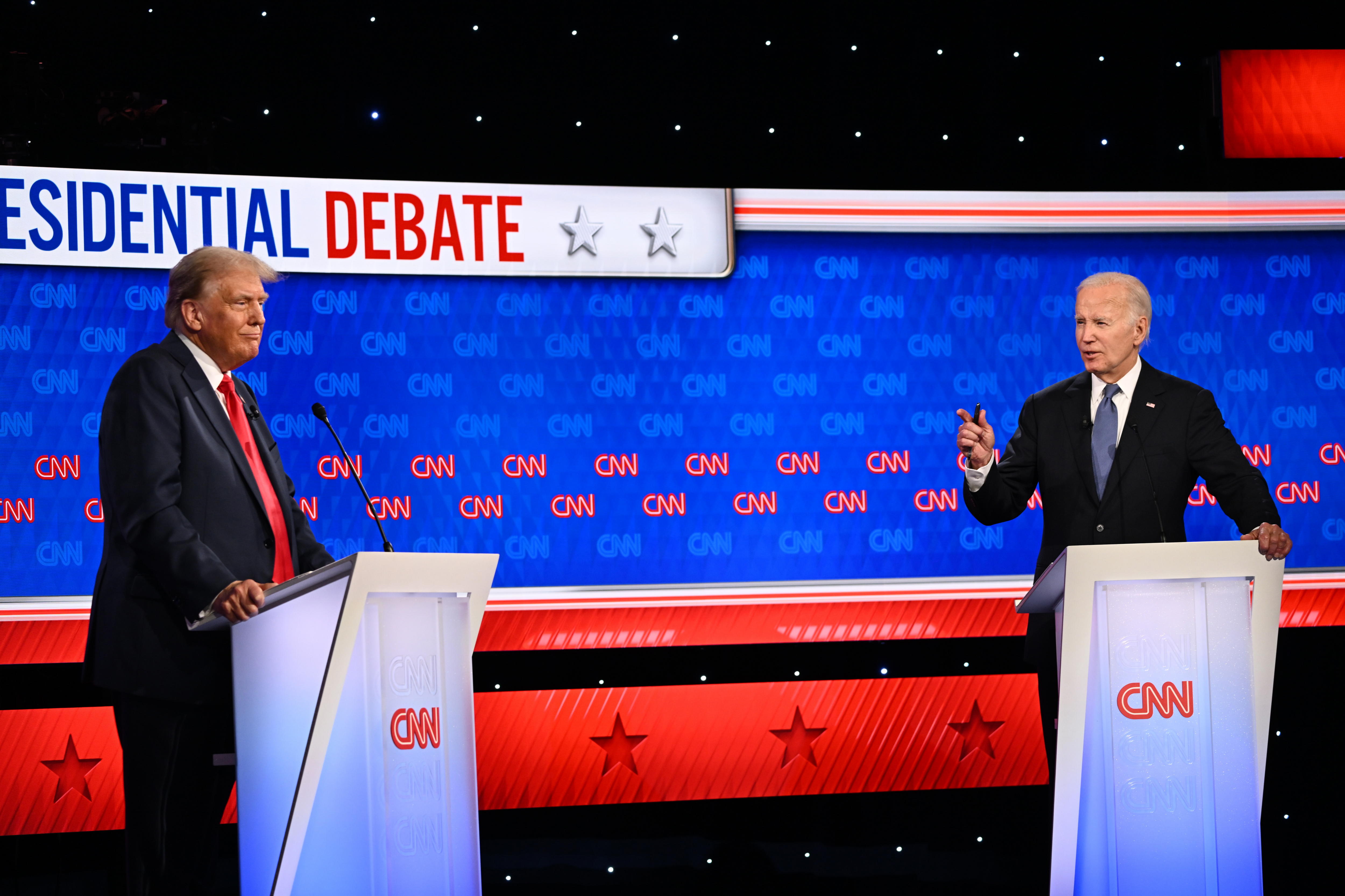 Biden estalla contra Trump por mentir sobre los huracanes: “Búscate una vida”