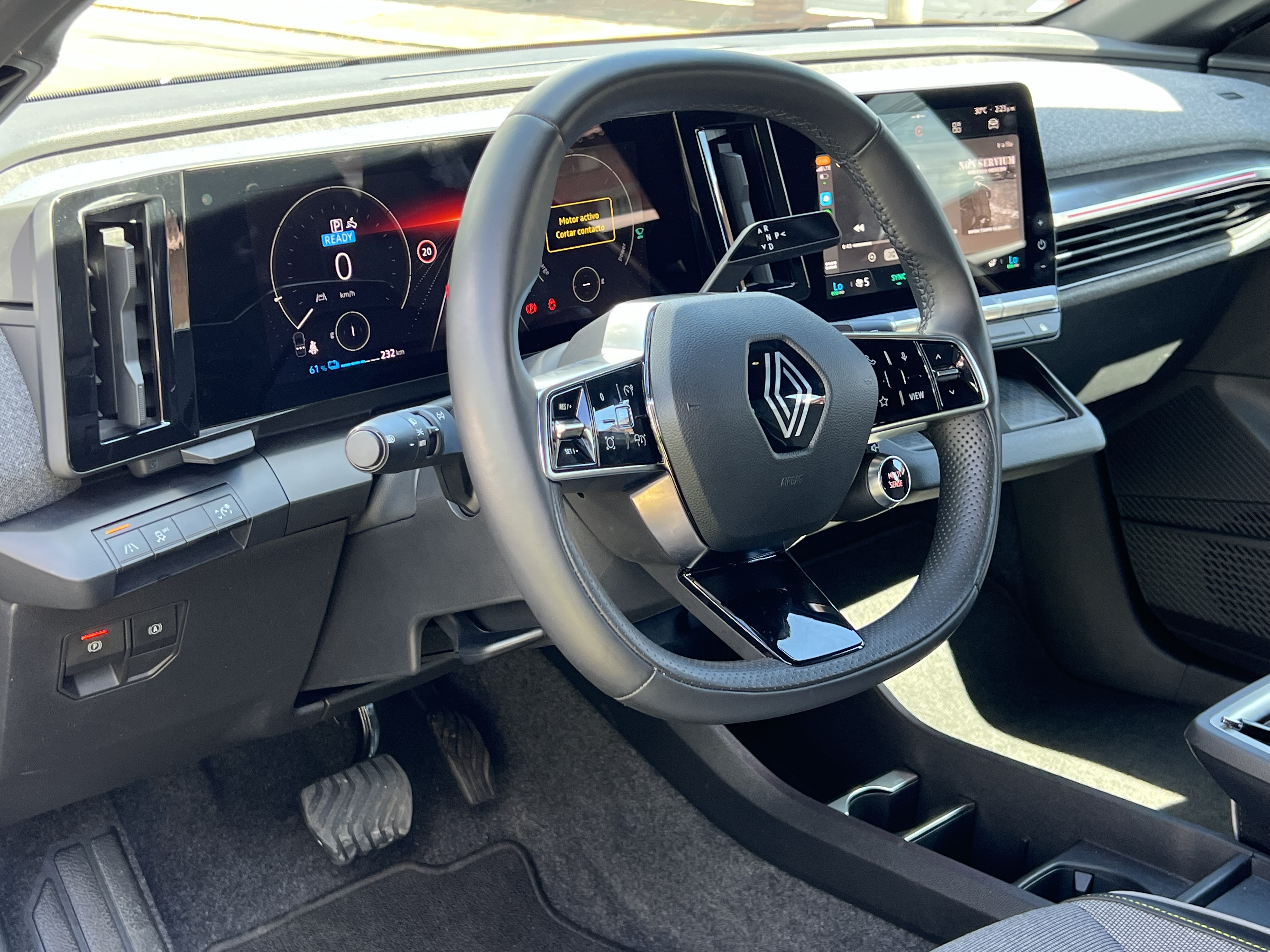 Renault Megane E-Tech en Colombia.