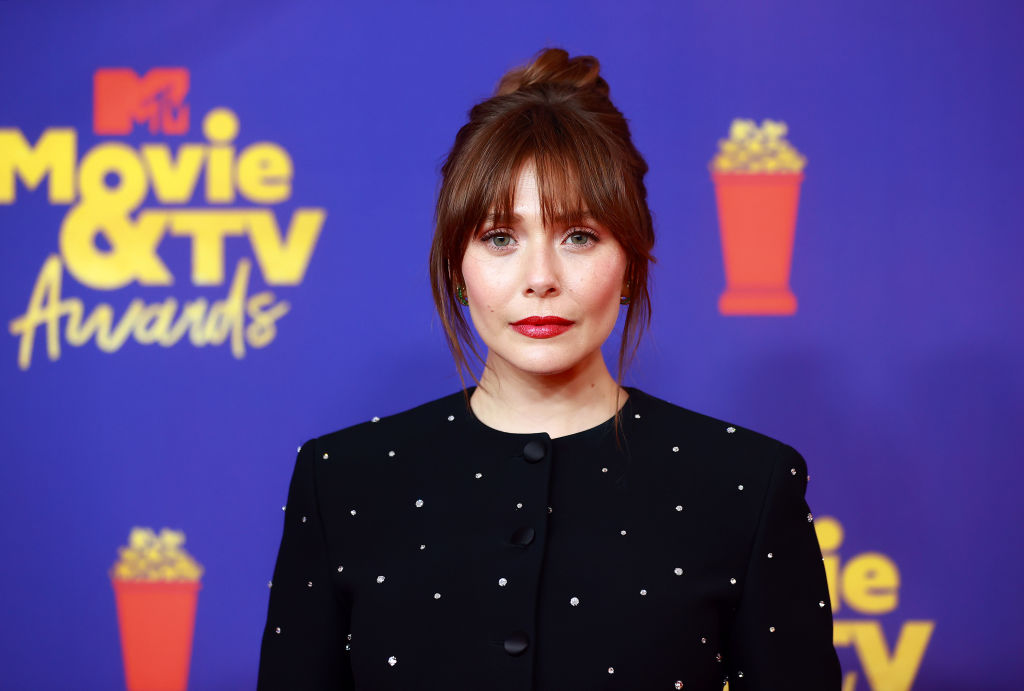 Corte bob de Elizabeth Olsen: el peinado perfecto para este look