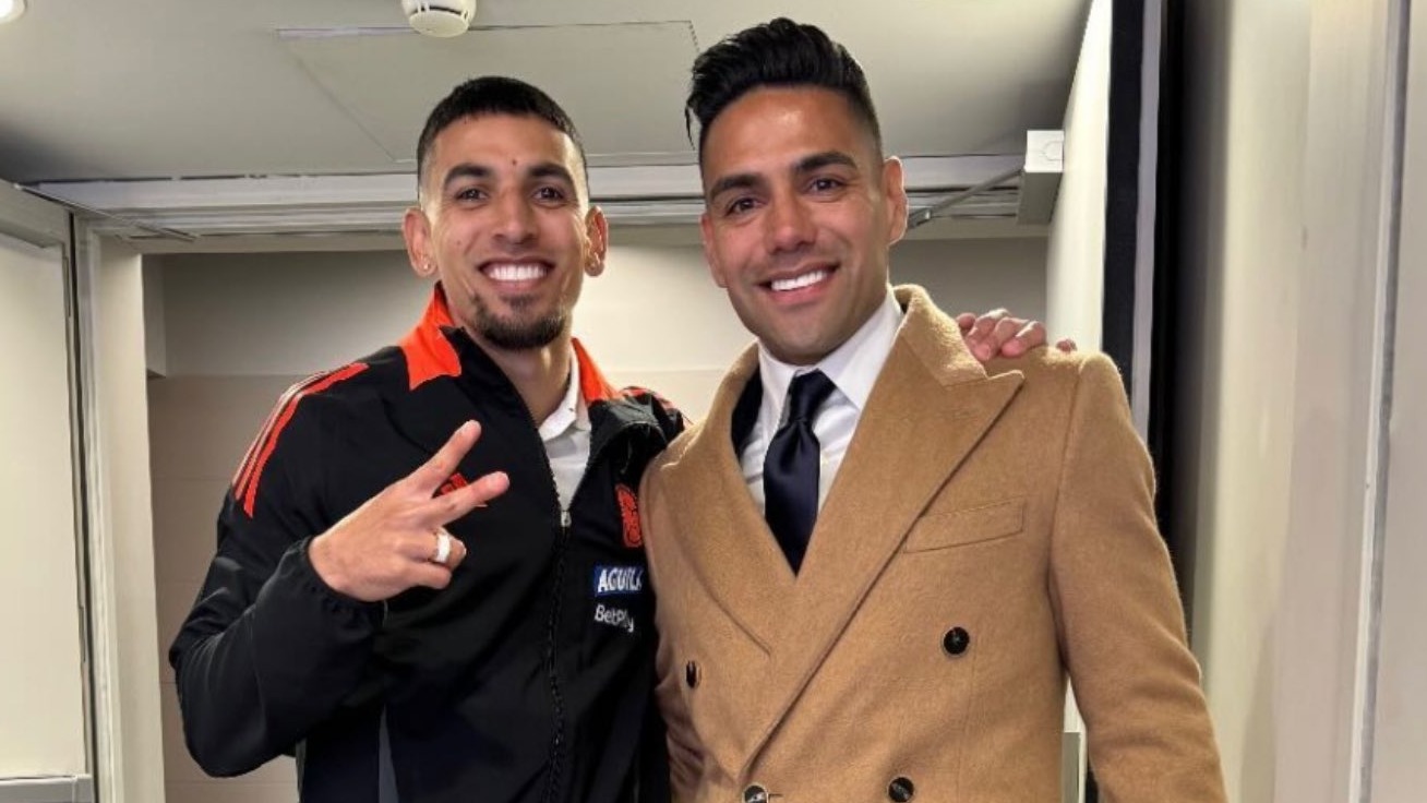 Pese a su no convocatoria, Falcao estuvo en el estadio apoyando a Colombia