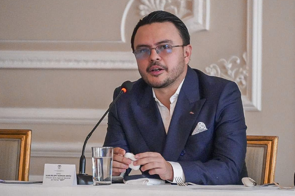 Corte Constitucional ordena crear juzgados agrarios tras demanda de director Harman