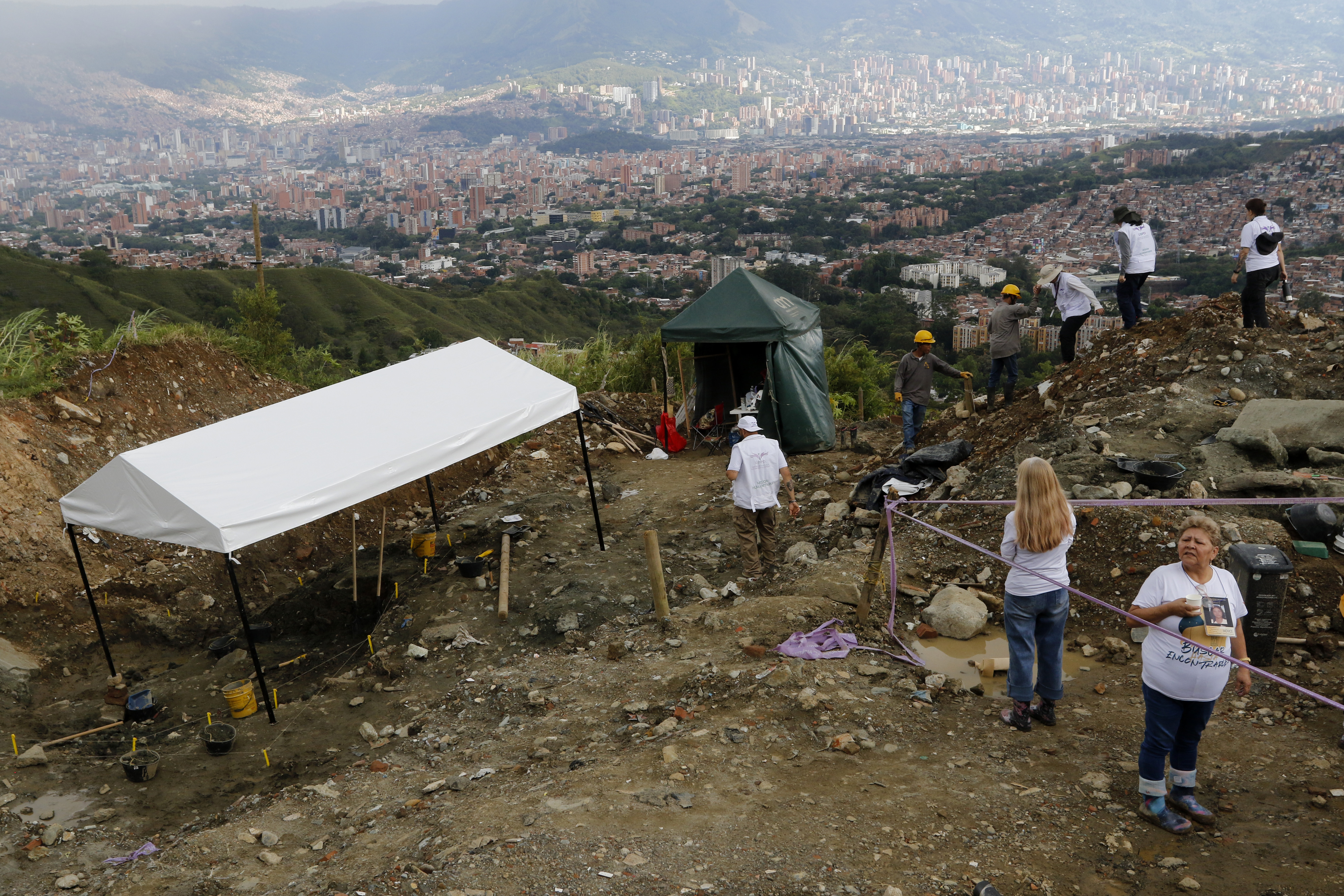 “Podemos decir que La Escombrera en Medellín es una fosa común”: Petro