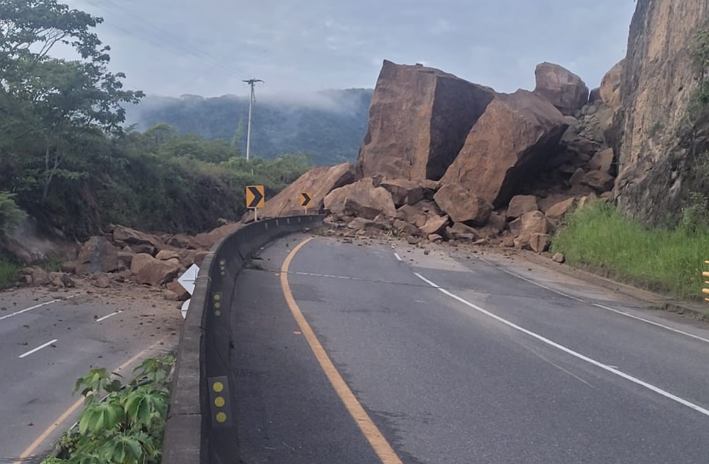 El Invías reporta cierre total en la vía Korán – Guaduas, en Cundinamarca