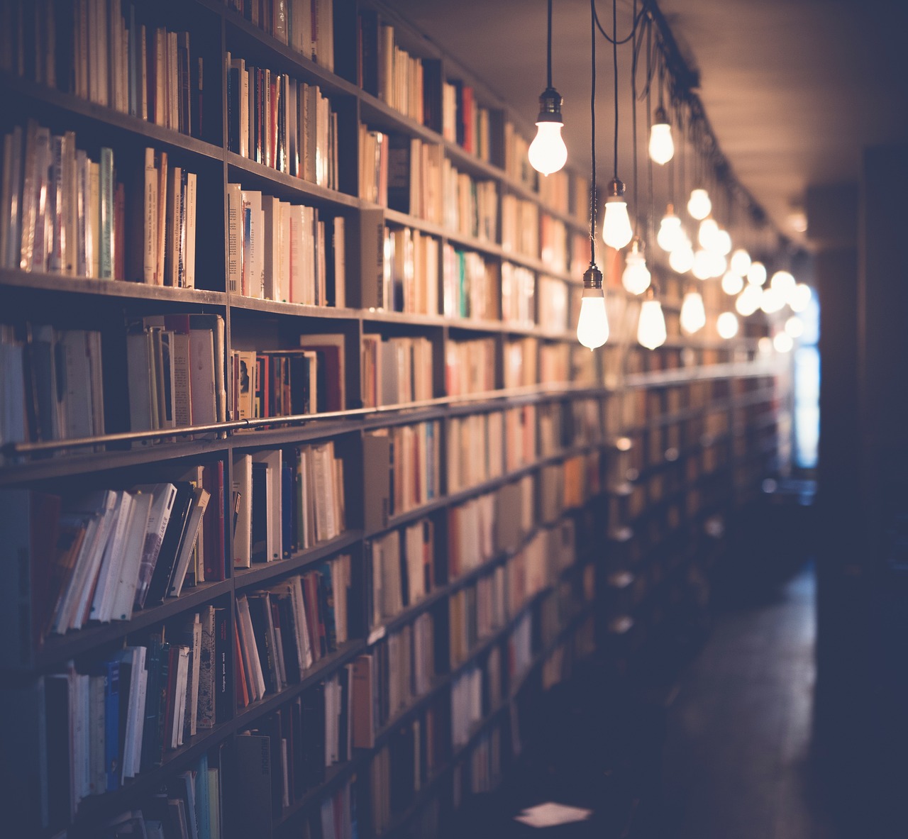 10 libros más vendidos en 2024: Mario Mendoza, Colleen Hoover y muchos más